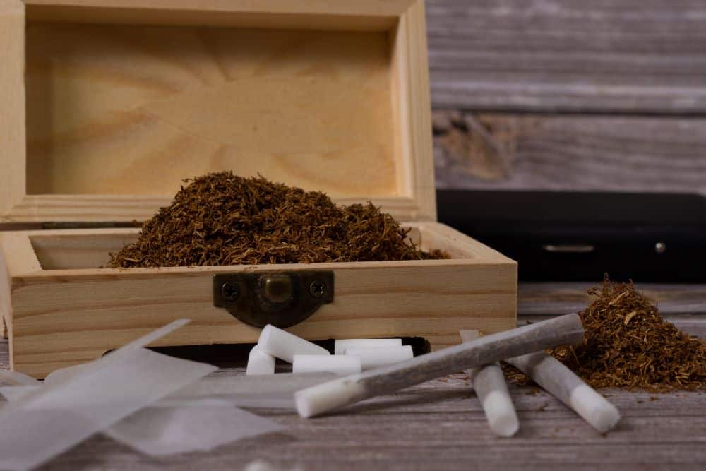 How to store tobacco to keep it fresh