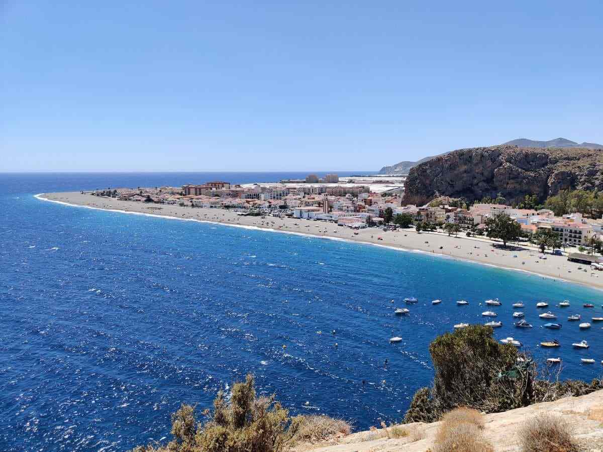 playa de calahonda granada