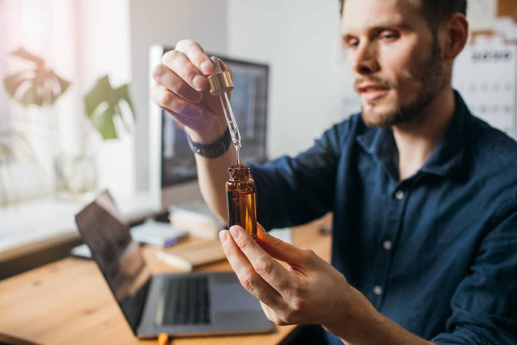 CBD vs THC: diferencias y situación legal de cada una