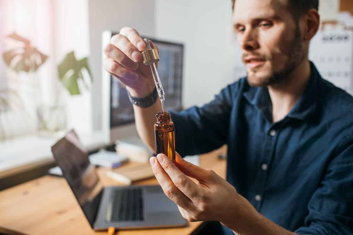 CBD vs THC: diferencias y situación legal de cada una